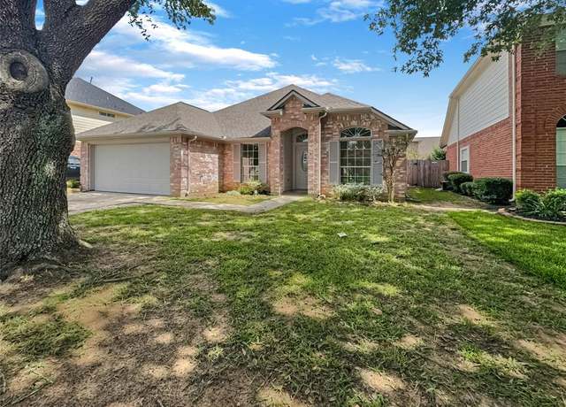 Property at 5007 Sienna Heights Ln, Pasadena, TX 77505, 4 beds, 2 baths