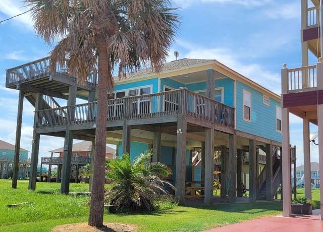 Property at 2917 Tropicana Ct, Crystal Beach, TX 77650, 3 beds, 2 baths