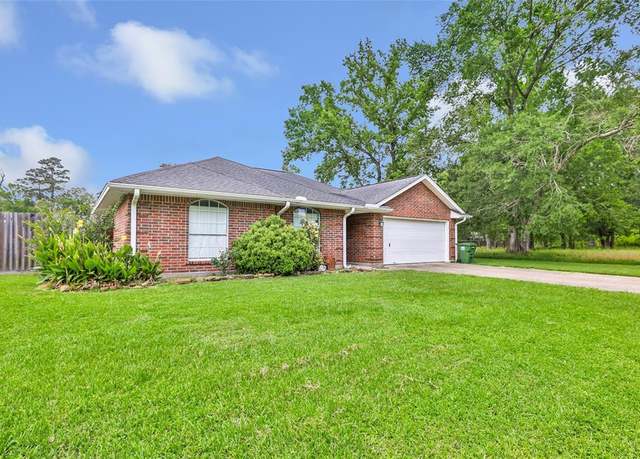 Property at 22 Park Place St, Dayton, TX 77535, 3 beds, 2 baths