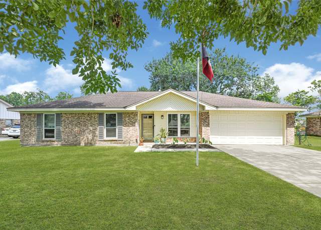 Property at 2604 Westfield St, Alvin, TX 77511, 3 beds, 2 baths