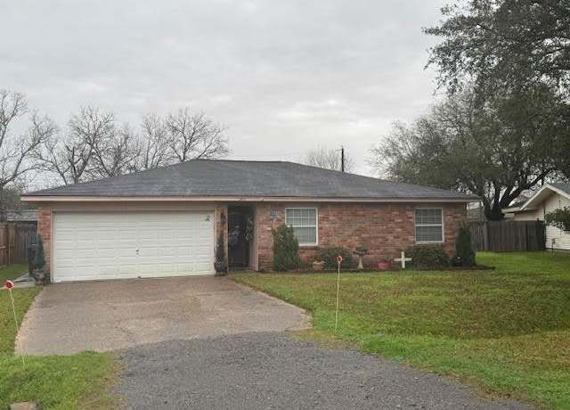 Property at 245 E Clover St, Bridge City, TX 77611, 3 beds, 2 baths