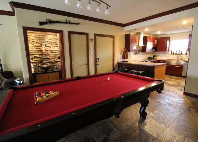 Property at 4747 E Nasa Pkwy #102, Seabrook, TX 77586, 2 beds, 2 baths
