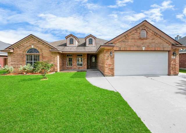 Property at 204 Audubon Woods Ct, Richwood, TX 77531, 4 beds, 2 baths