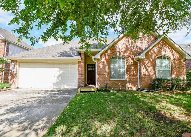 Property at 1143 Oxford Mills Ln, Sugar Land, TX 77479, 3 beds, 2 baths