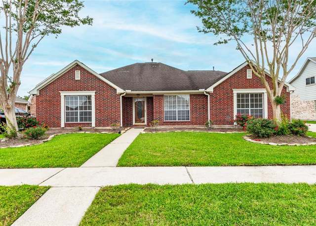 Property at 3711 Dry Creek Dr, Pasadena, TX 77505, 4 beds, 2 baths