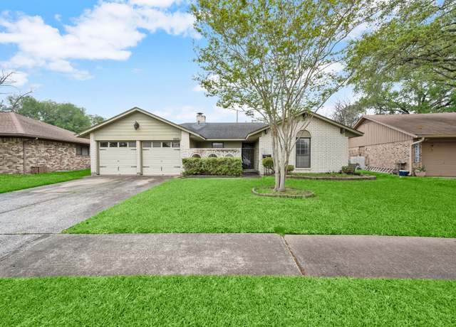Property at 9819 Catlett Ln, La Porte, TX 77571, 3 beds, 2 baths