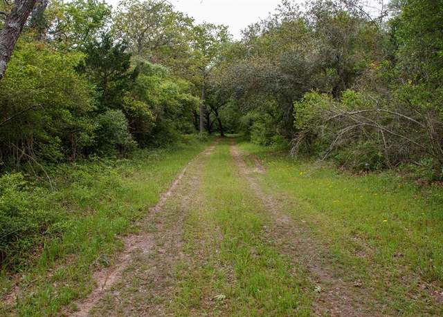 Property at 0 Hickory Pl, Weimar, TX 78962