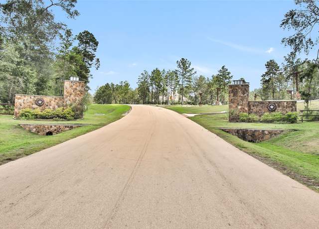 Property at 16049 Forest Mill Rd, Willis, TX 77378