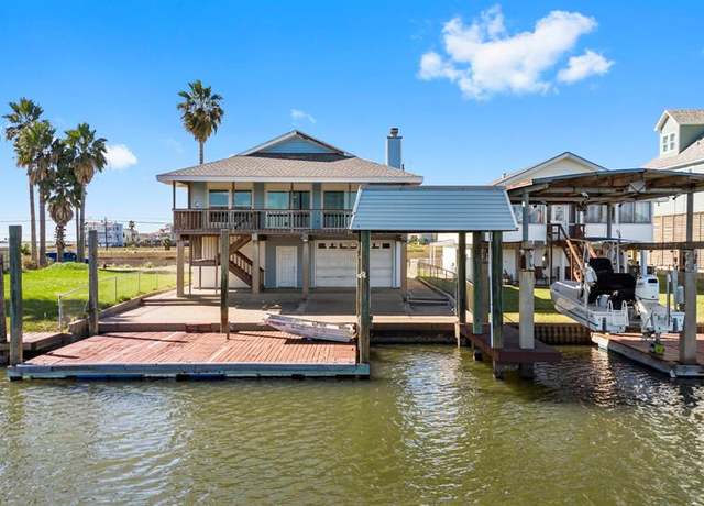 Property at 826 91st St, Galveston, TX 77554, 3 beds, 2 baths