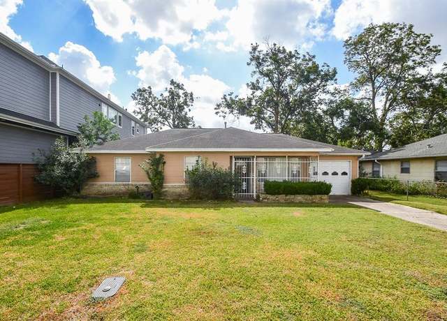 Property at 1006 E 28th St, Houston, TX 77009, 3 beds, 2 baths