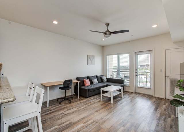 Property at 1207 Grand West Blvd Unit 3E, Katy, TX 77449, 1 bed, 1 bath