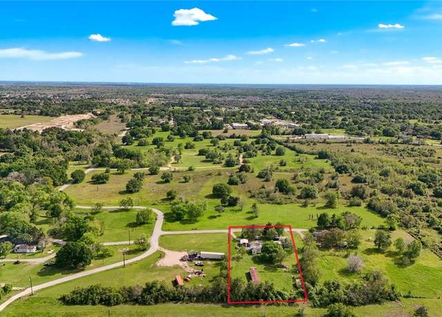 Property at 7520 Hidden Trl, Fulshear, TX 77441