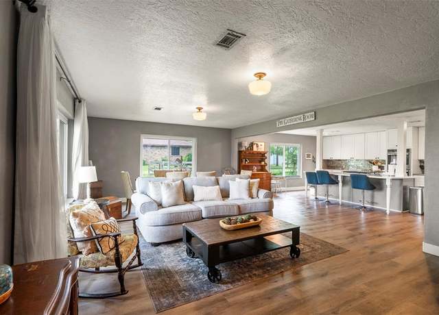 Property at 5211 Ghinaudo Rd, Hitchcock, TX 77563, 4 beds, 2.5 baths