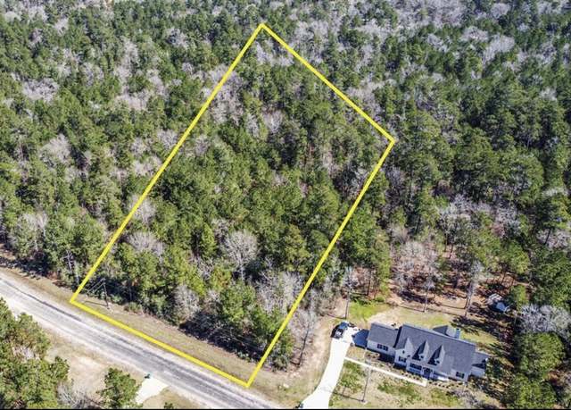 Property at 7 Fire Sky Rd, Huntsville, TX 77340