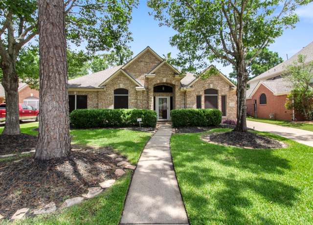 Property at 14510 Kings Head Dr, Houston, TX 77044, 4 beds, 2.5 baths