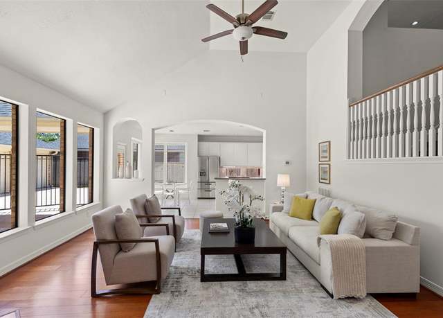 Property at 5514 Chase Hbr, Houston, TX 77041, 4 beds, 3.5 baths