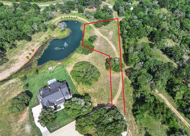 Property at 119 Red Stag Ln, Columbus, TX 78934