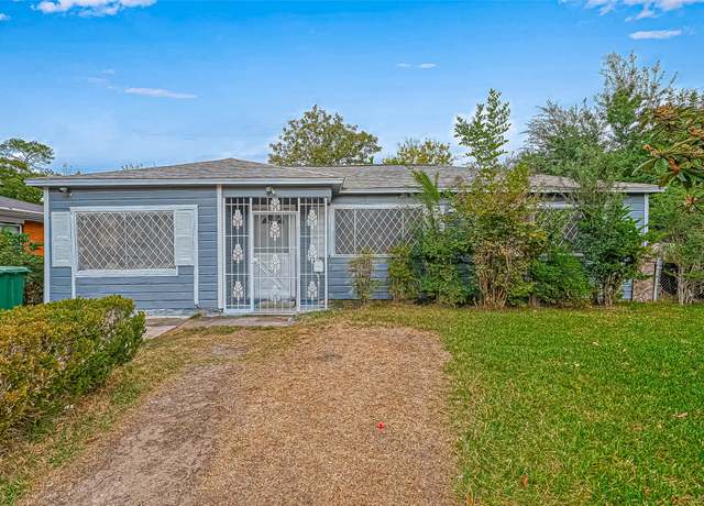 Property at 4203 Tavenor Ln, Houston, TX 77047, 4 beds, 2 baths