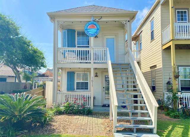 Property at 1611 Avenue N 1/2, Galveston, TX 77550, 4 beds, 1 bath