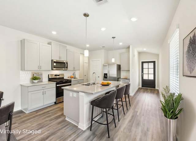 Property at 312 Willow Sage Ct, Montgomery, TX 77316, 4 beds, 2 baths