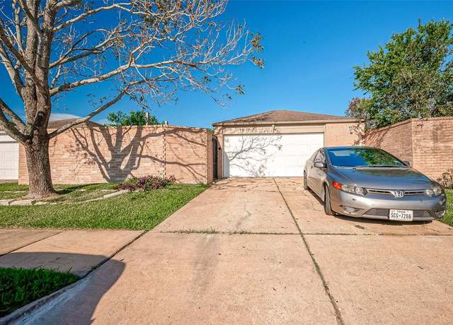 Property at 9310 Clipperwood Pl, Houston, TX 77083, 4 beds, 2 baths