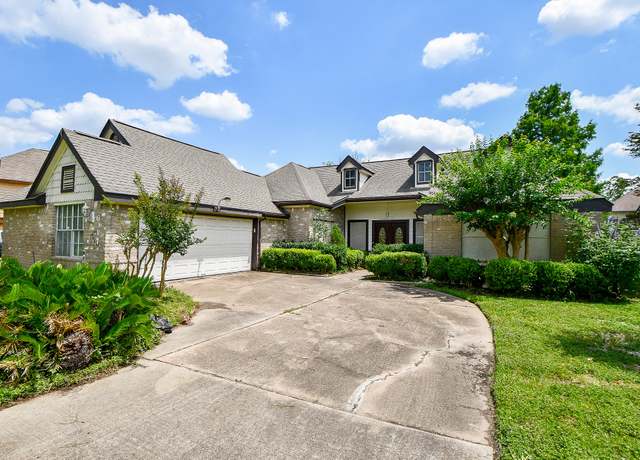 Property at 6314 Modesto Dr, Houston, TX 77083, 3 beds, 2 baths