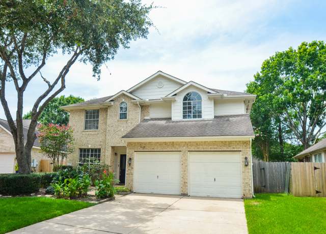 Property at 1110 Kerri Ct, Sugar Land, TX 77479, 4 beds, 2.5 baths
