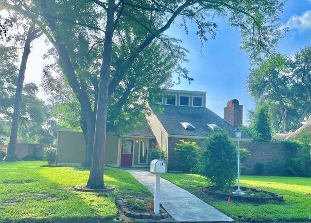 Property at 707 Center Hill Dr, Houston, TX 77079, 3 beds, 2 baths