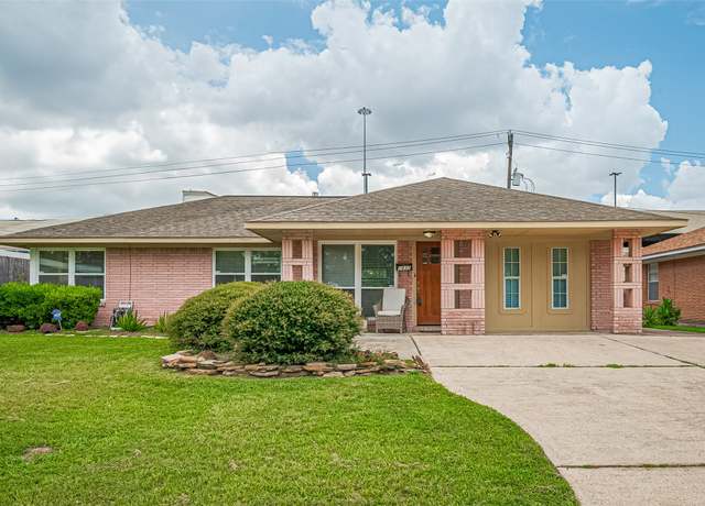 Property at 1931 Ansbury Dr, Houston, TX 77018, 3 beds, 1 bath