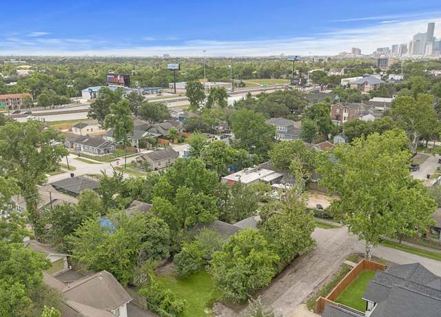 Property at 608 Heslep St, Houston, TX 77009