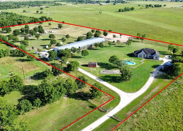 Property at 9430 Oberrender Rd, Needville, TX 77461, 3 beds, 3 baths