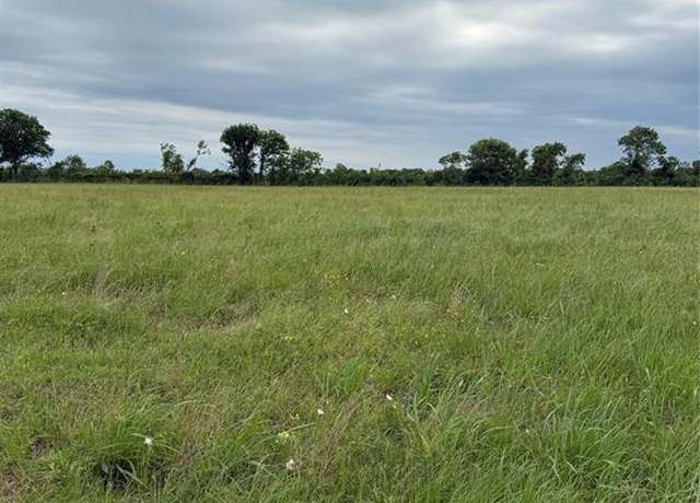 Property at Blk 1 Lot 36 Apache Trl, Angleton, TX 77515