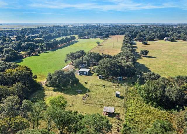 Property at 27302 Waller Spring Creek Rd, Hockley, TX 77447, 4 beds, 3.5 baths