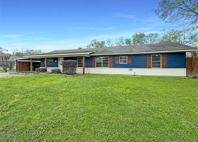 Property at 18 Belview St, Baytown, TX 77521, 4 beds, 2 baths