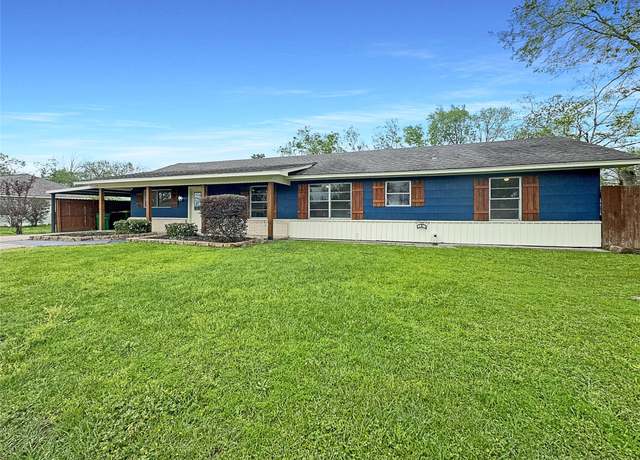 Property at 18 Belview St, Baytown, TX 77521, 4 beds, 2 baths