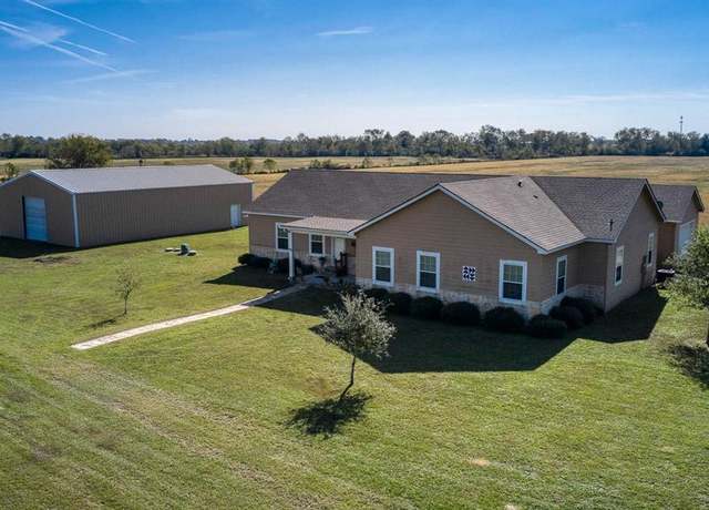 Property at 33447 Baethe Rd, Waller, TX 77484, 3 beds, 3 baths