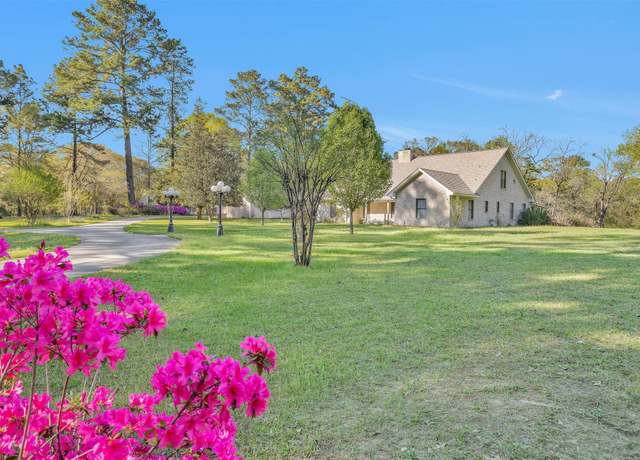 Property at 134 Vick Rd, New Waverly, TX 77358, 3 beds, 3 baths
