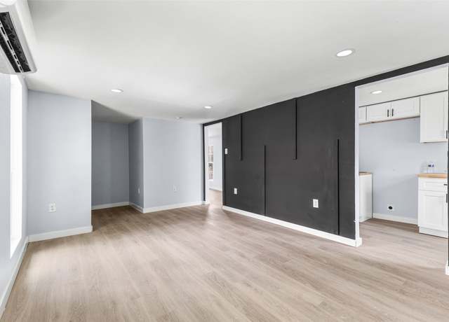 Property at 7032 Avenue P, Houston, TX 77011, 4 beds, 2 baths