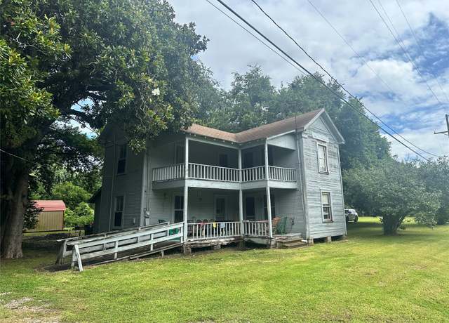 Property at 604 E Clayton St, Dayton, TX 77535, 3 beds, 1 bath