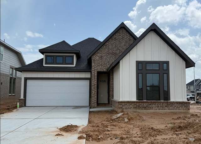 Property at 438 Silver Moon Way, Katy, TX 77493, 4 beds, 3 baths