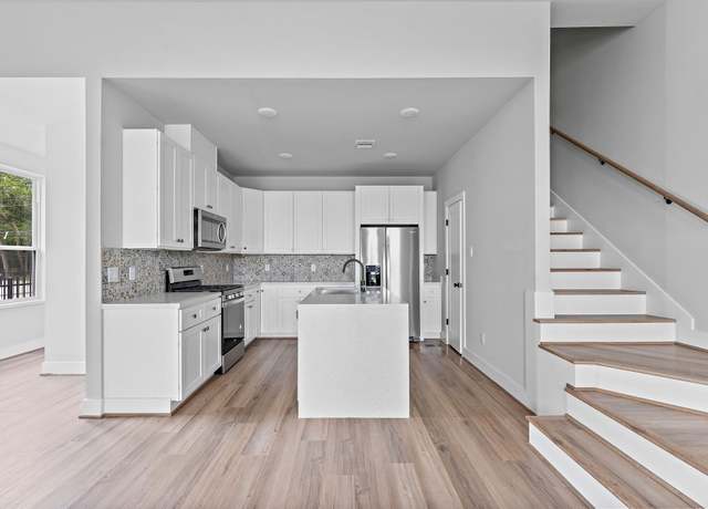 Property at 2183 Mansfield, Houston, TX 77091, 3 beds, 2.5 baths
