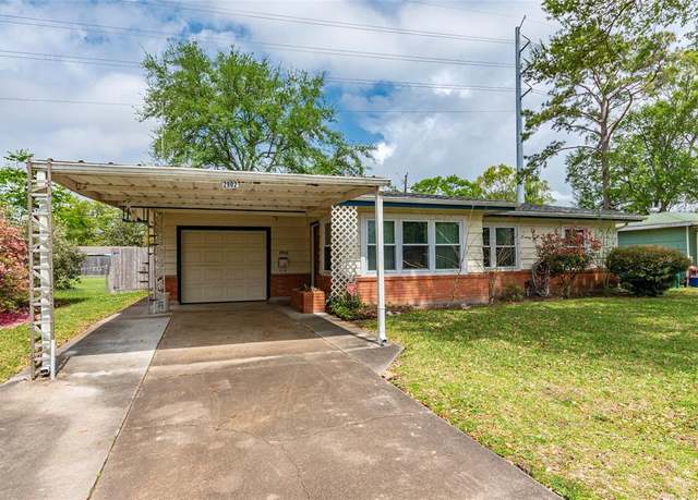 Property at 2902 Patricia St, La Marque, TX 77568, 3 beds, 2 baths