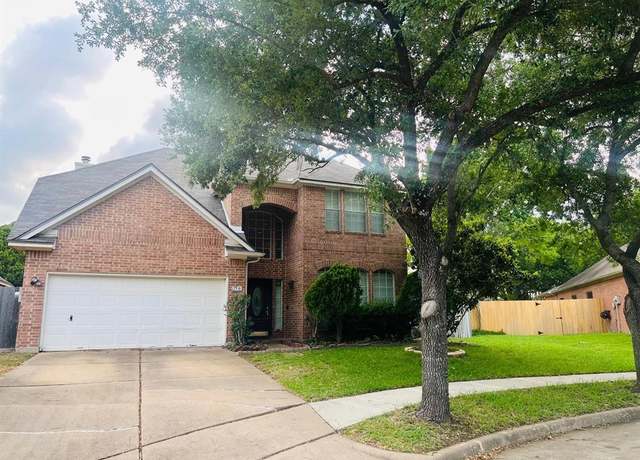 Property at 110 Chandler Ct, Sugar Land, TX 77479, 4 beds, 2.5 baths