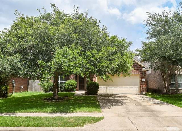 Property at 2818 Lakecrest Forest Dr, Katy, TX 77493, 4 beds, 2.5 baths