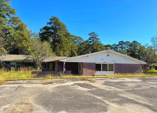 Property at 350 Springhill St, Jasper, TX 75951