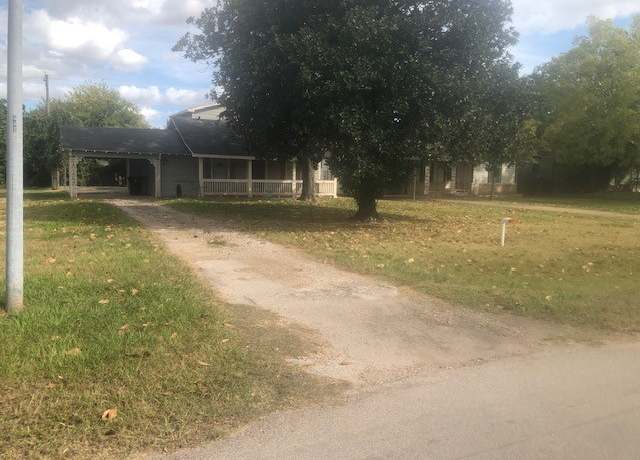 Property at 414 Clinton Park St, Houston, TX 77029, 3 beds, 2 baths