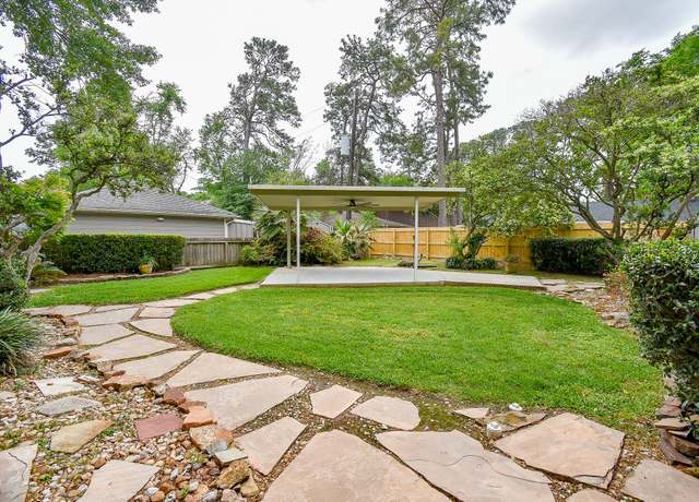 Property at 19431 Joanleigh Dr, Spring, TX 77388, 4 beds, 2.5 baths