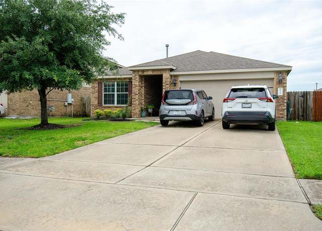 Property at 9414 Emerald Green Dr, Rosharon, TX 77583, 3 beds, 2 baths