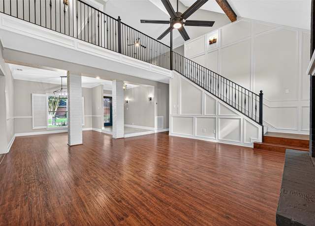 Property at 8309 Koester St, Jersey Village, TX 77040, 4 beds, 3.5 baths
