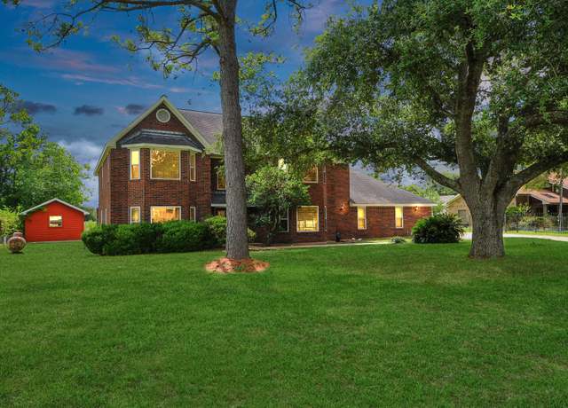 Property at 3515 Kansas St, Fresno, TX 77545, 3 beds, 3 baths